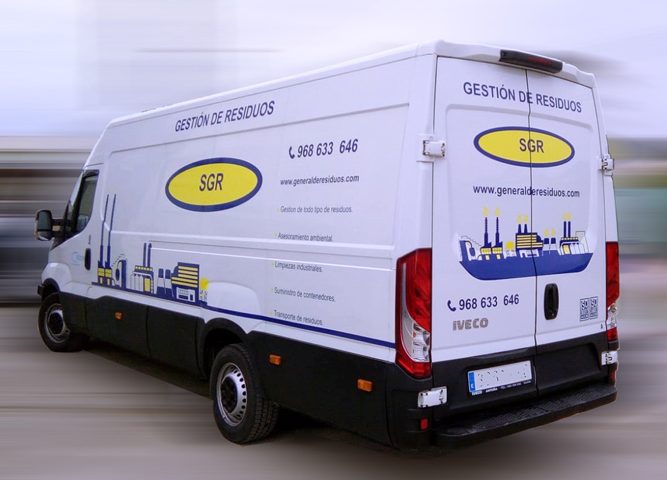Rotulación de furgoneta para SGR, Rótulos Art Design.